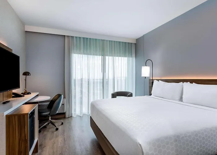 Wyndham Garden Miami International Airport